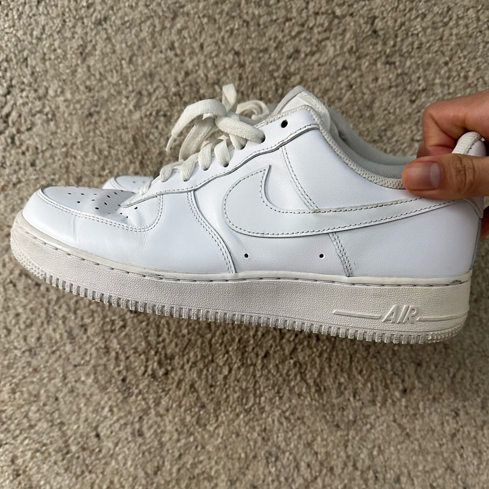 Air Force 1 whites